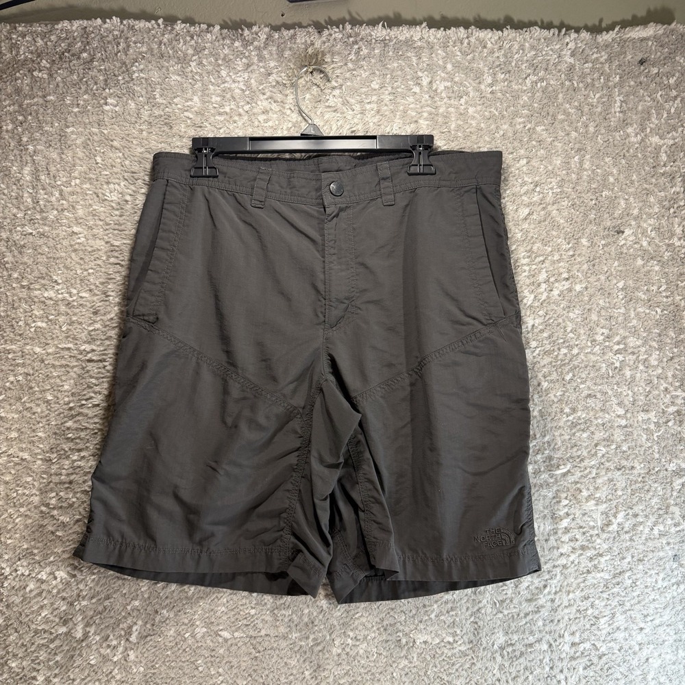 The North Face Cargo Shorts Mens 34 Gray Nylon Performance Hiking Outdoor
